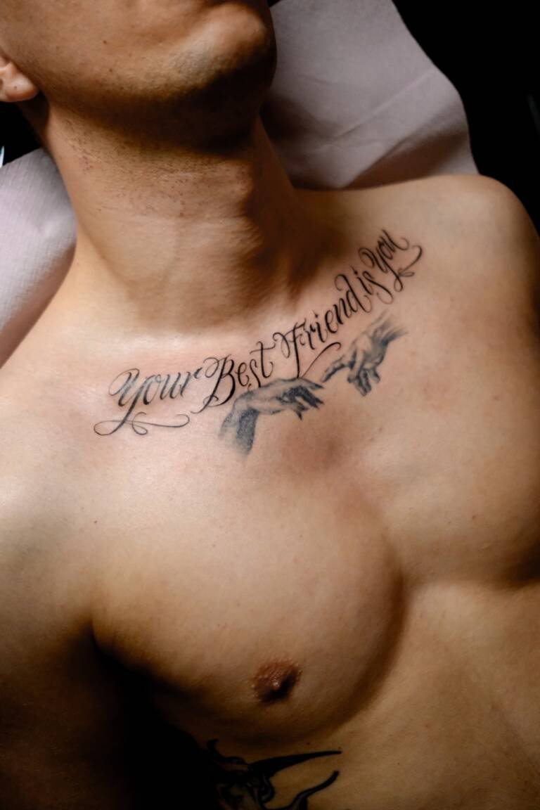 kleoistyping katowice tatuaż kaligraficzny tatuaż literki cyferki pisany tattoo